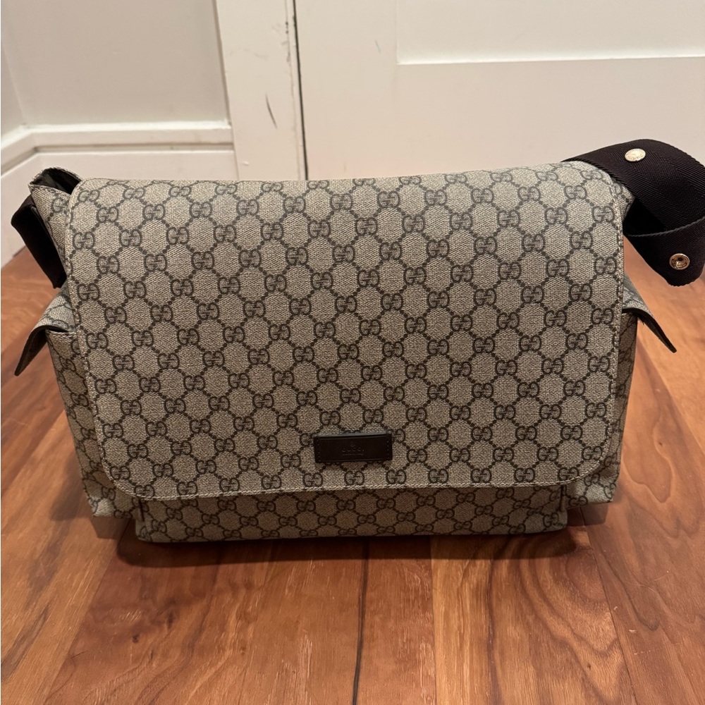 Gucci Large changing bag